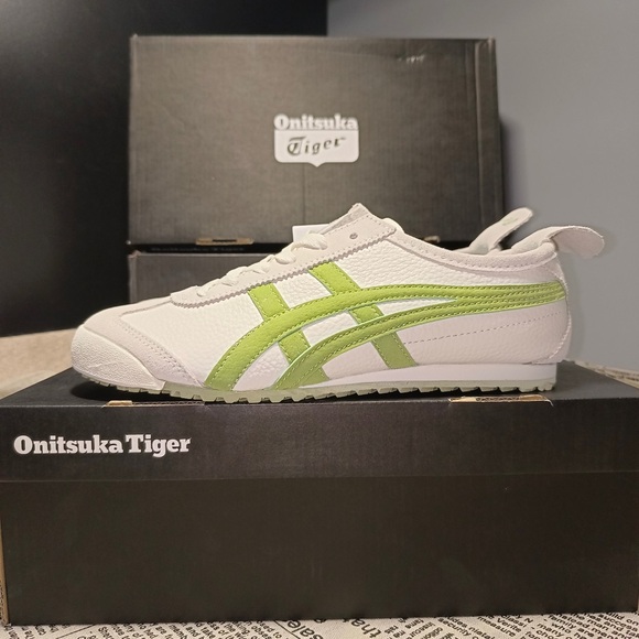 New Onitsuka Tiger Mexico 66 - Picture 2 of 5